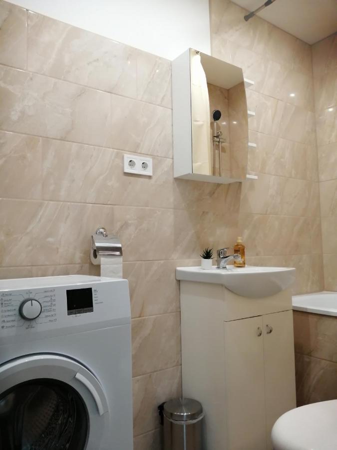 Apartamenti Miera Osta Lipawa Zewnętrze zdjęcie